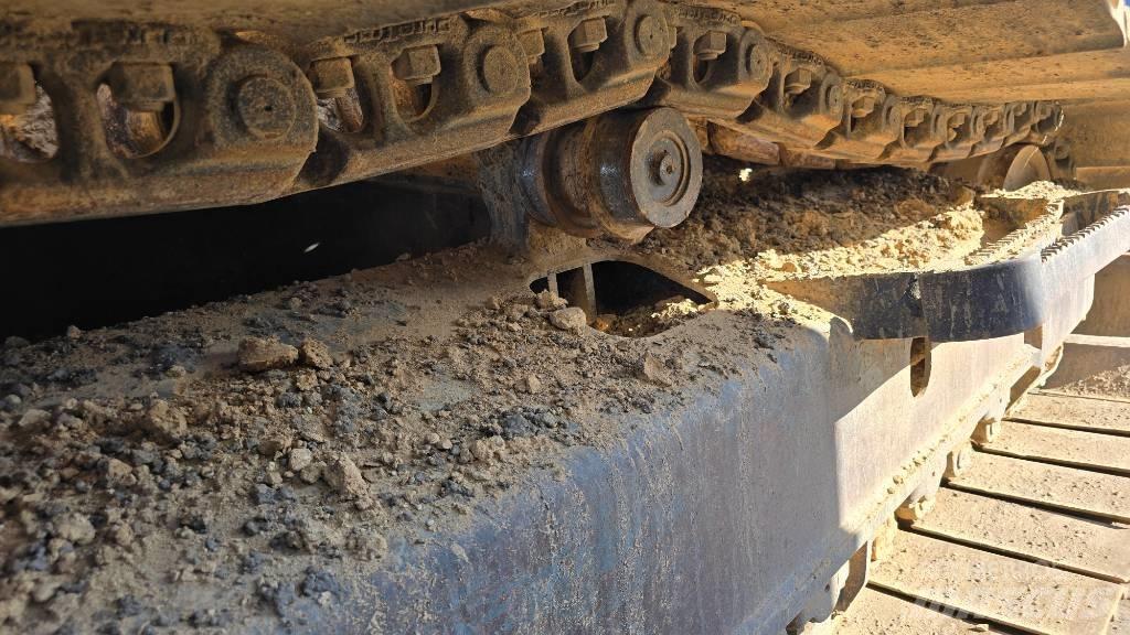 Komatsu PC 210 LC-8K Гусеничные экскаваторы