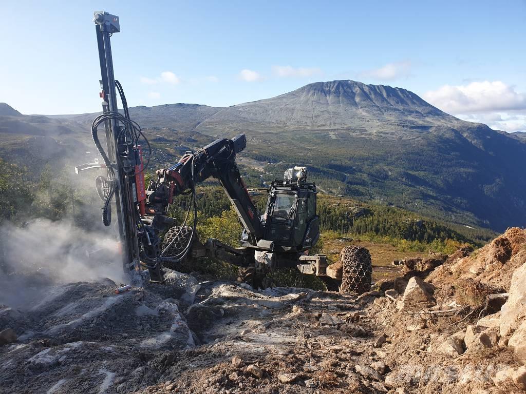 Menzi Muck M540 Специальные экскаваторы