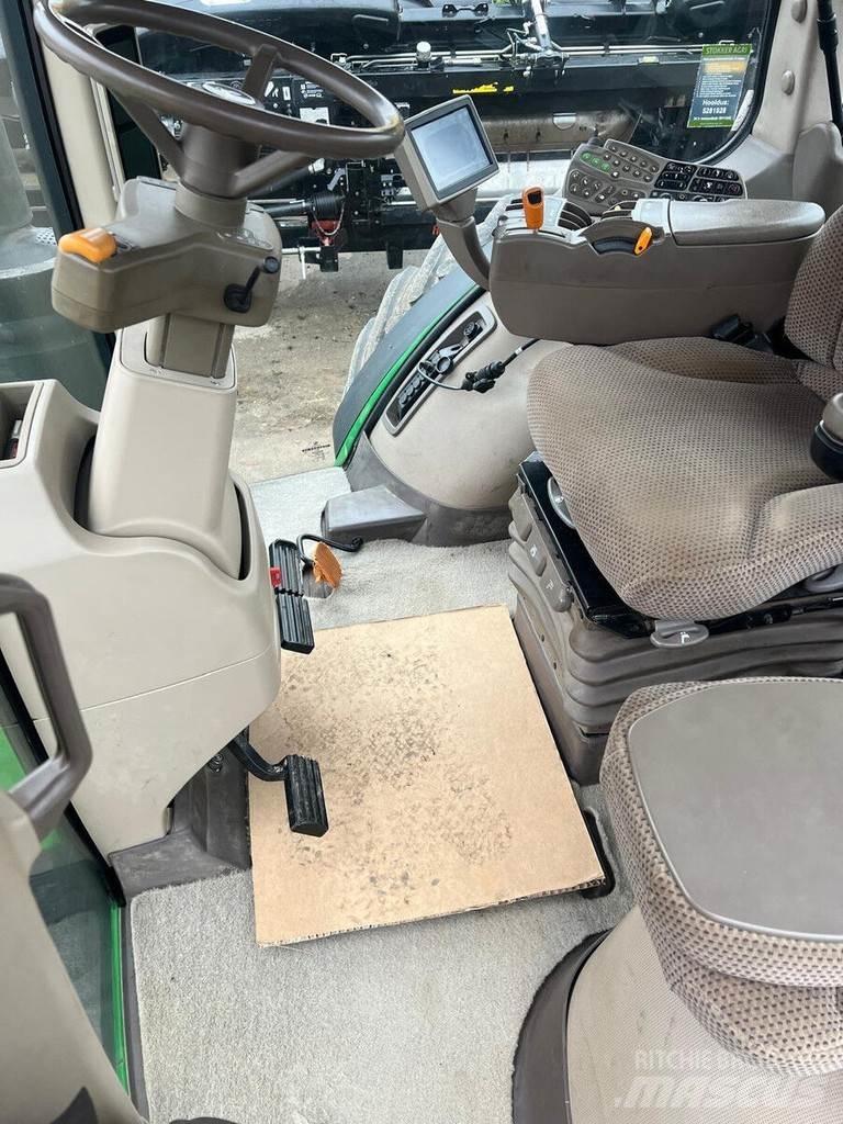 John Deere 8260R Трактора