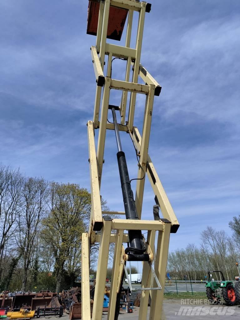 JLG 2646 E 3 Ножничные подъемники
