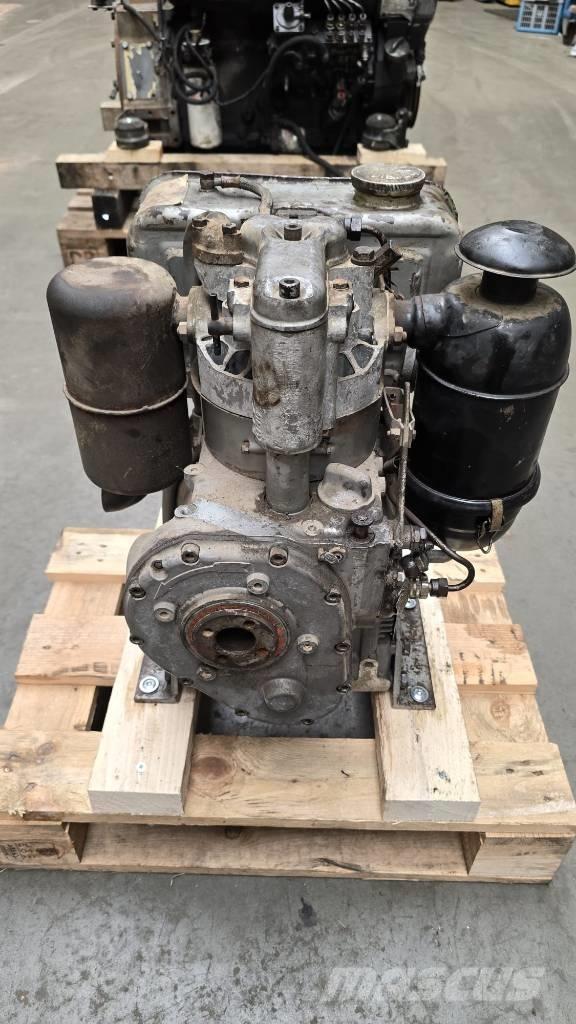 Hatz ES79 Двигатели