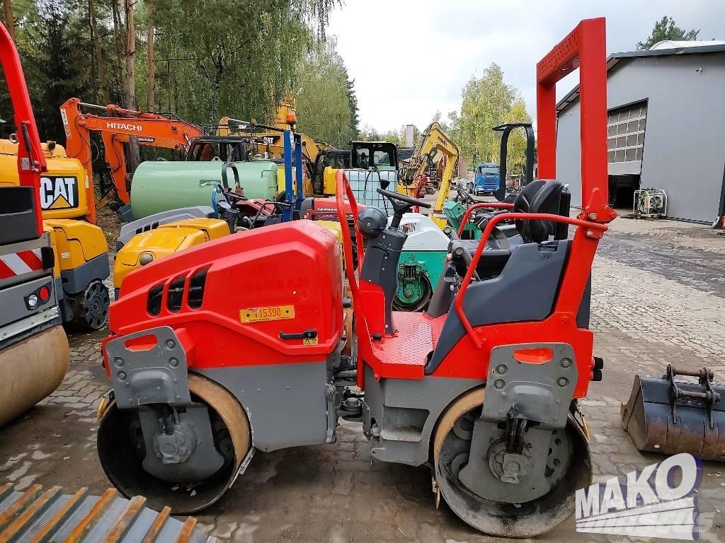 Hamm HD 12 VV Катки тротуарные