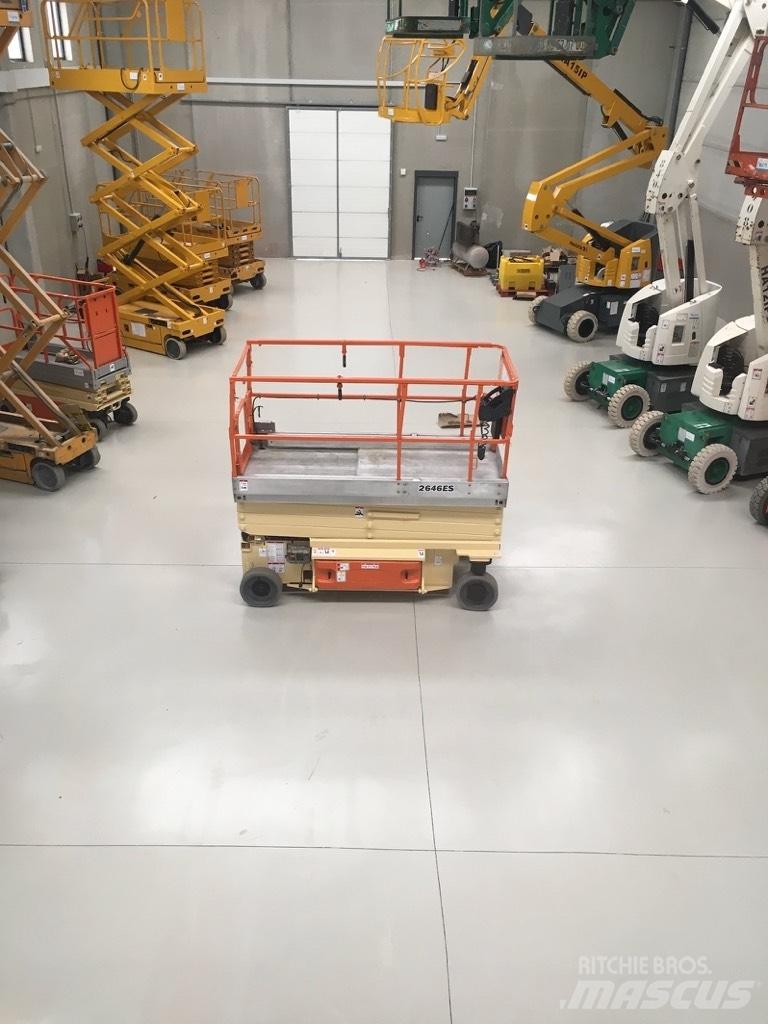 JLG 2646 ES Ножничные подъемники