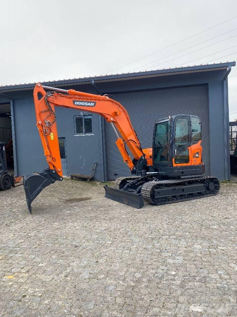 Doosan DX 85 R-3 Малые экскаваторы 7т-12т