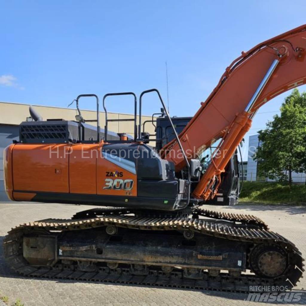 Hitachi ZX300LC-7 Гусеничные экскаваторы