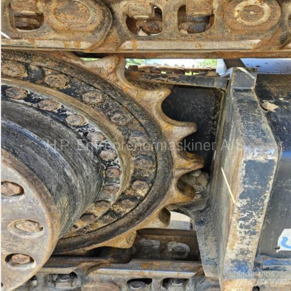 Hitachi ZX300LC-7 Гусеничные экскаваторы