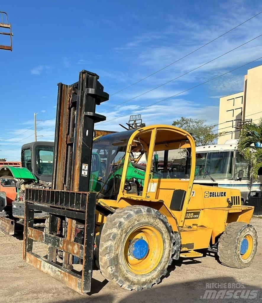 JCB S120 Внедорожные погрузчики