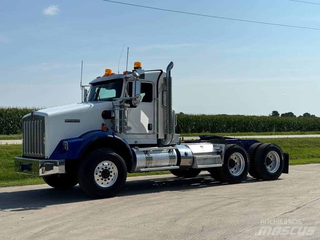 Kenworth T 800 Седельные тягачи