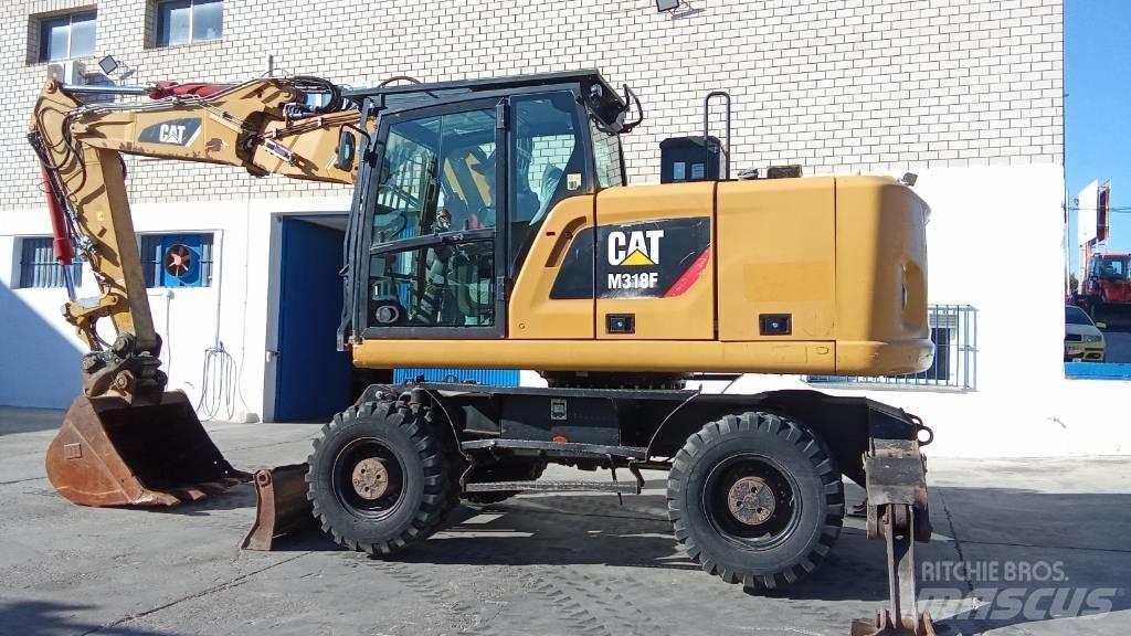 CAT M318F Колёсные экскаваторы