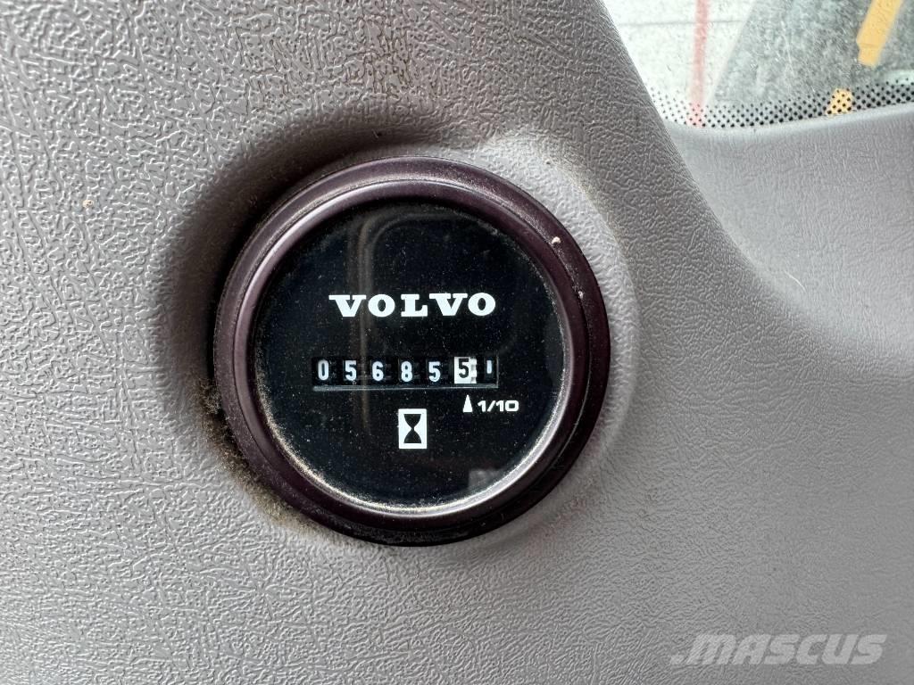 Volvo EWR 150 E Колёсные экскаваторы
