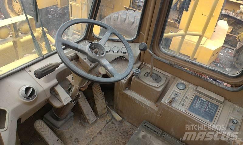 CAT 815 B Уплотнители грунта