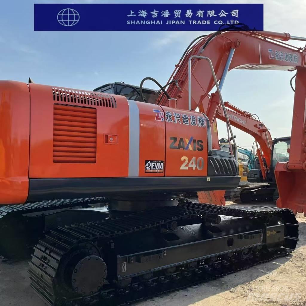 Hitachi ZX 240 Гусеничные экскаваторы