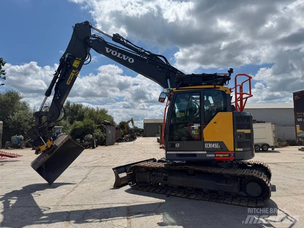 Volvo ECR 145 EL Гусеничные экскаваторы