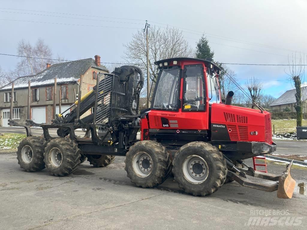 Komatsu 845 Форвардеры