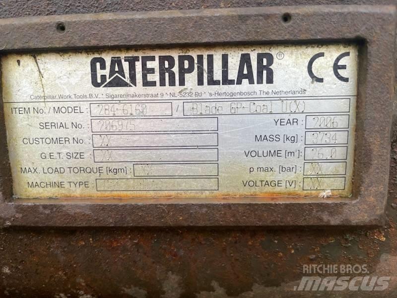CAT D8 Бульдозерные отвалы