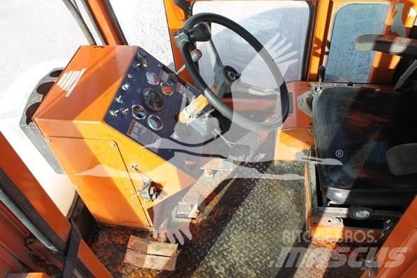 Broce KR350 Вакуумные уборочные машины