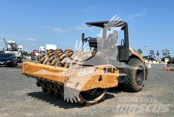 CASE SV212D Грунтовые катки