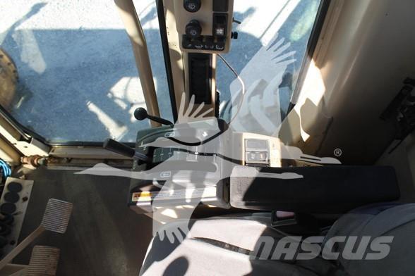 CAT 12H Грейдеры