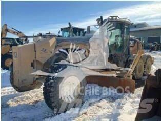 CAT 140M Грейдеры