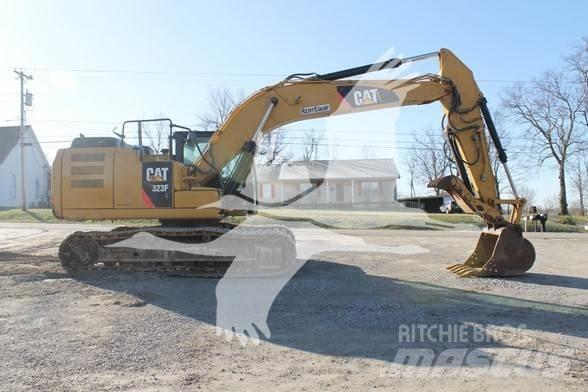 CAT 323FL Гусеничные экскаваторы