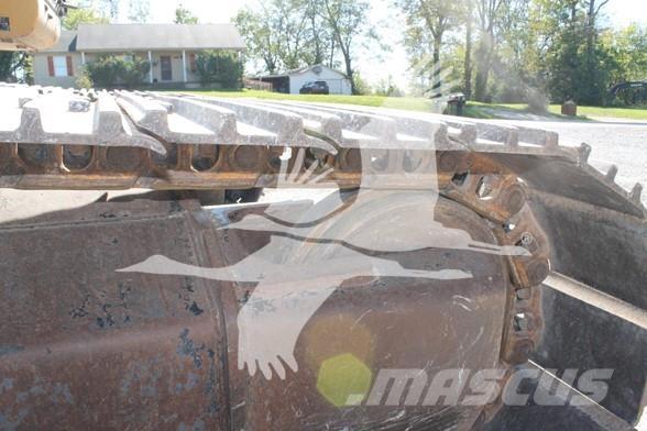 CAT 325DL Гусеничные экскаваторы