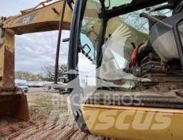 CAT 330CL Гусеничные экскаваторы