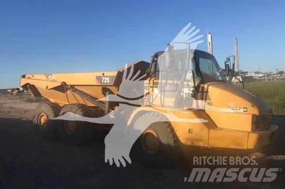 CAT 725 Шарнирно-сочленённые самосвалы