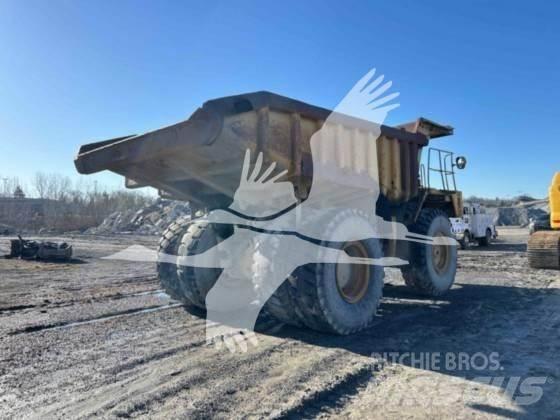 CAT 773B Шарнирно-сочленённые самосвалы