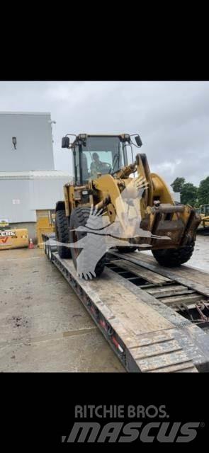 CAT 928G Фронтальные погрузчики