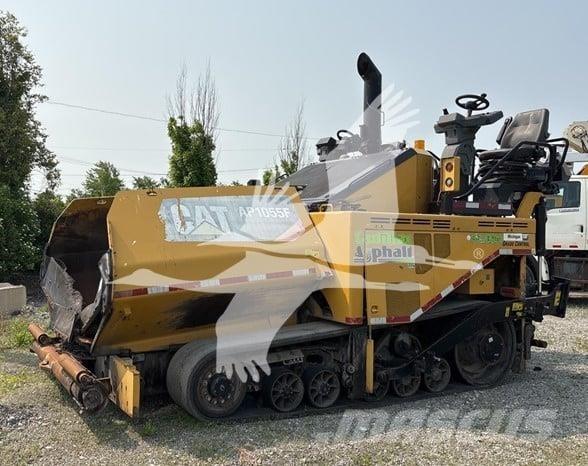 CAT AP-1055F Асфальтоукладчики