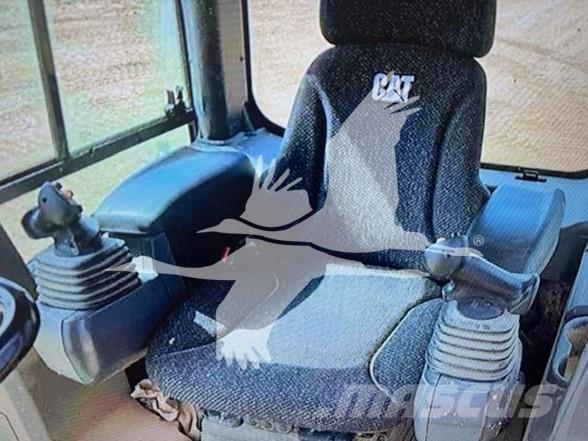 CAT D5K2 LGP Гусеничные бульдозеры