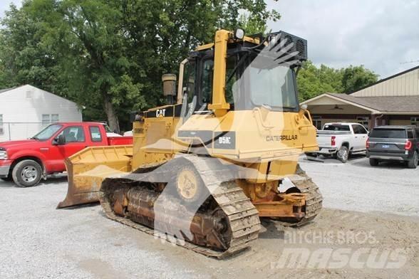 CAT D5M XL Гусеничные бульдозеры