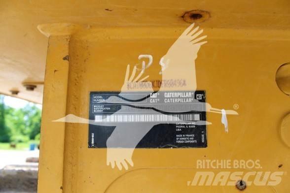 CAT D6K2 XL Гусеничные бульдозеры
