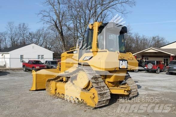 CAT D6N XL Гусеничные бульдозеры