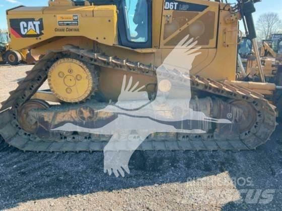 CAT D6T Гусеничные бульдозеры