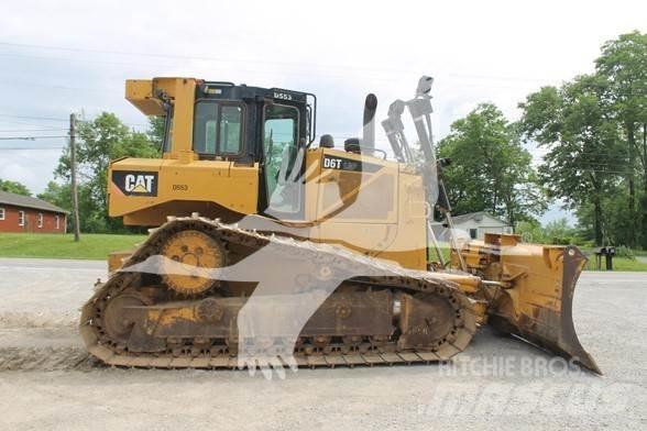 CAT D6T LGP Гусеничные бульдозеры