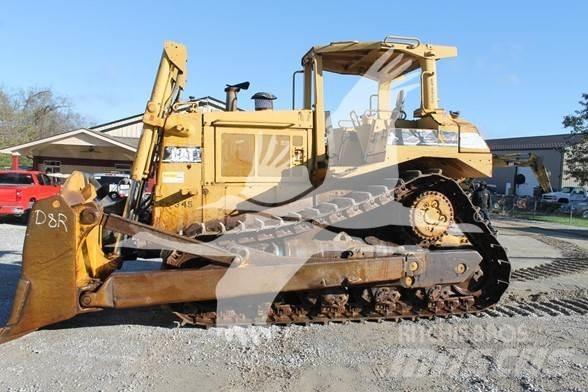 CAT D8N Гусеничные бульдозеры