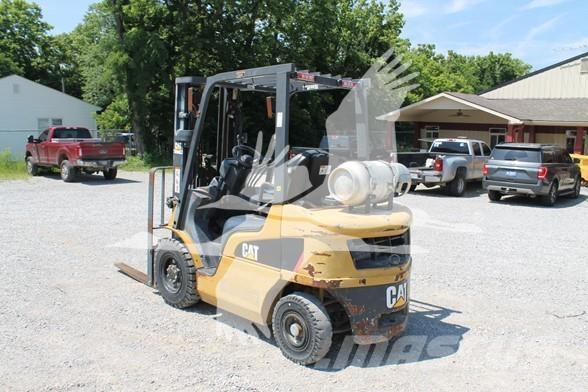 CAT GP25N Дизельные погрузчики