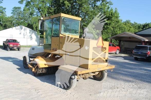 Rosco RB48 Вакуумные уборочные машины