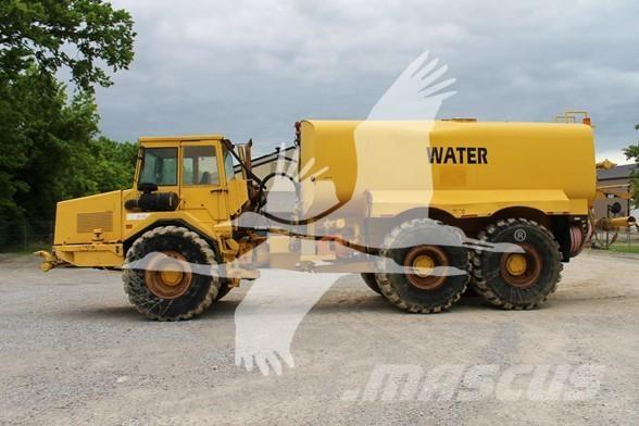 Volvo A25B Поливочные машины