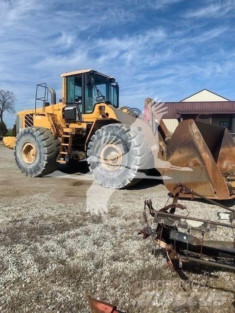 Volvo L220F Фронтальные погрузчики