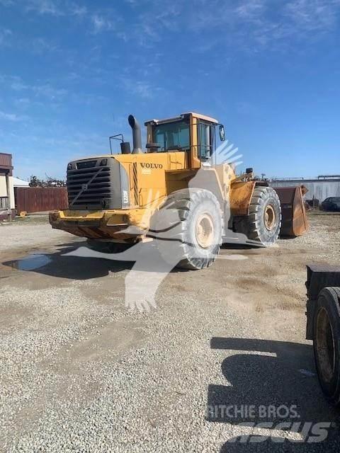 Volvo L220F Фронтальные погрузчики