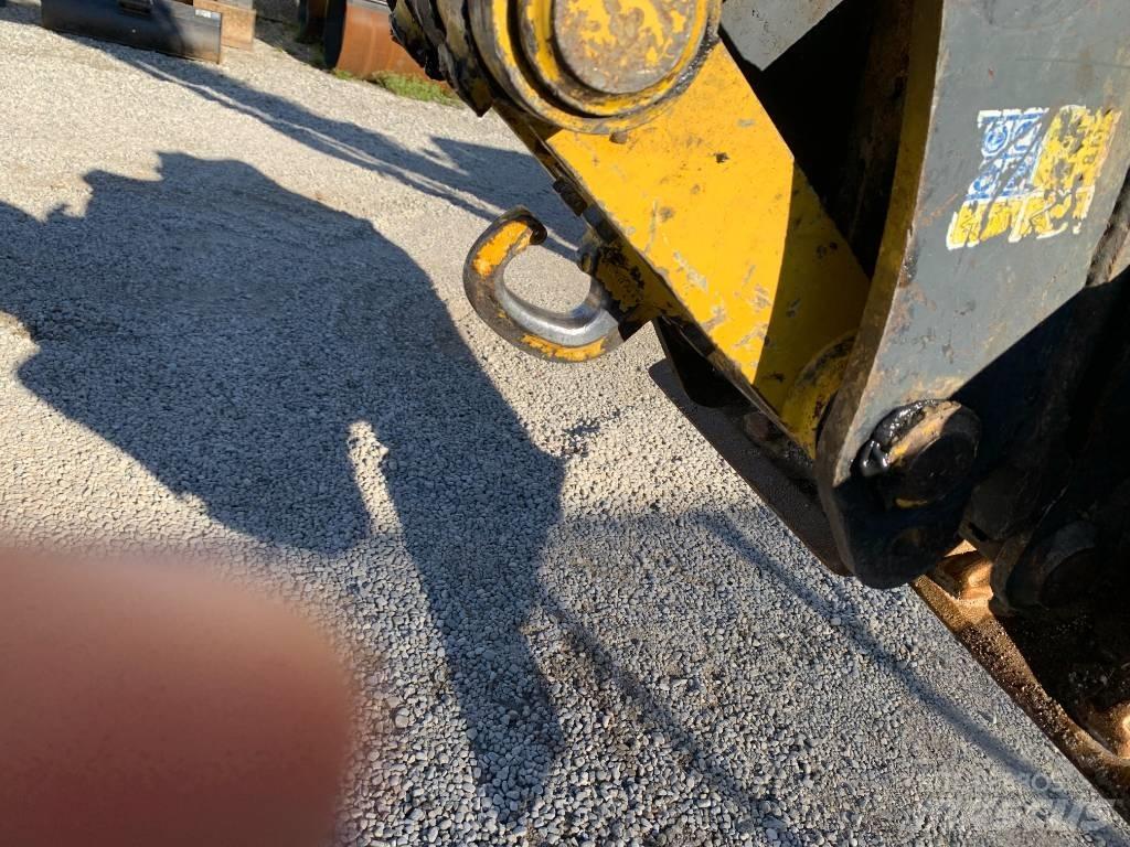 Komatsu PC 88 MR-10 Гусеничные экскаваторы