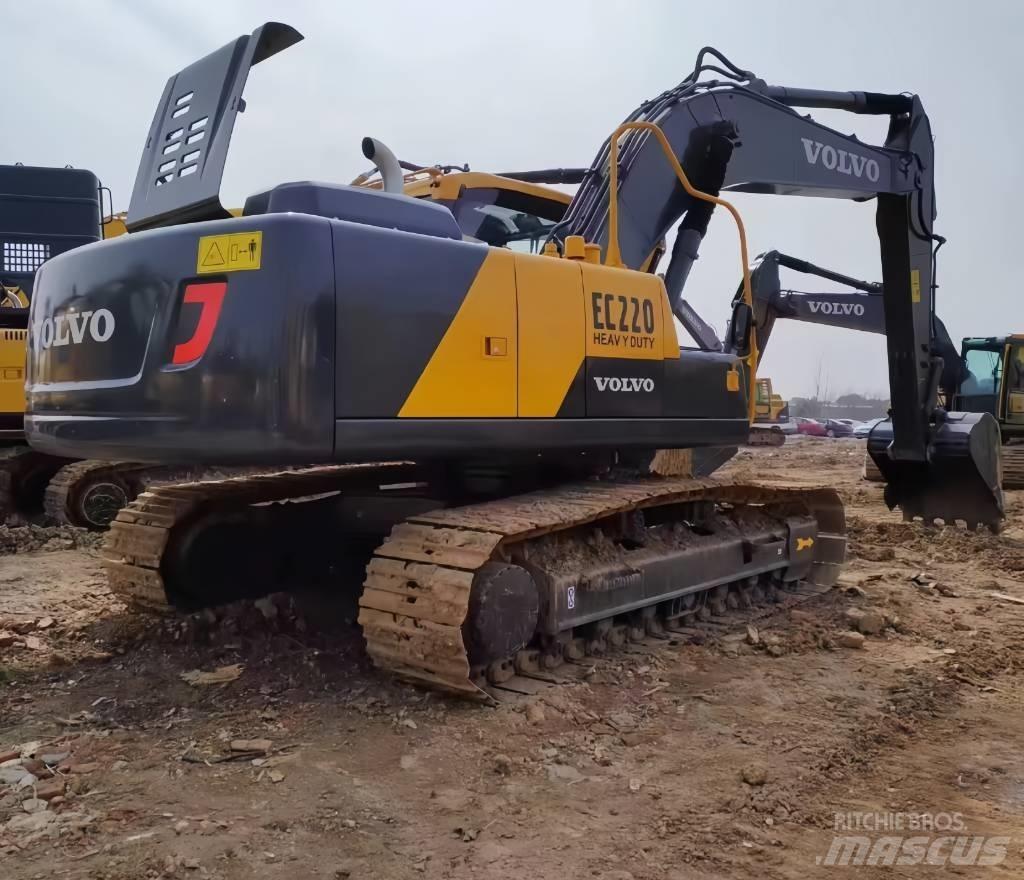 Volvo EC 220 Гусеничные экскаваторы