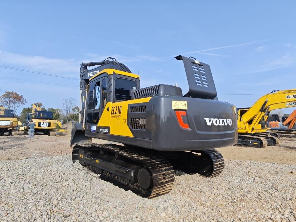 Volvo EC 210 Гусеничные экскаваторы
