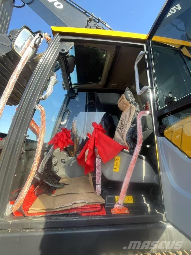 Volvo EC300 Гусеничные экскаваторы