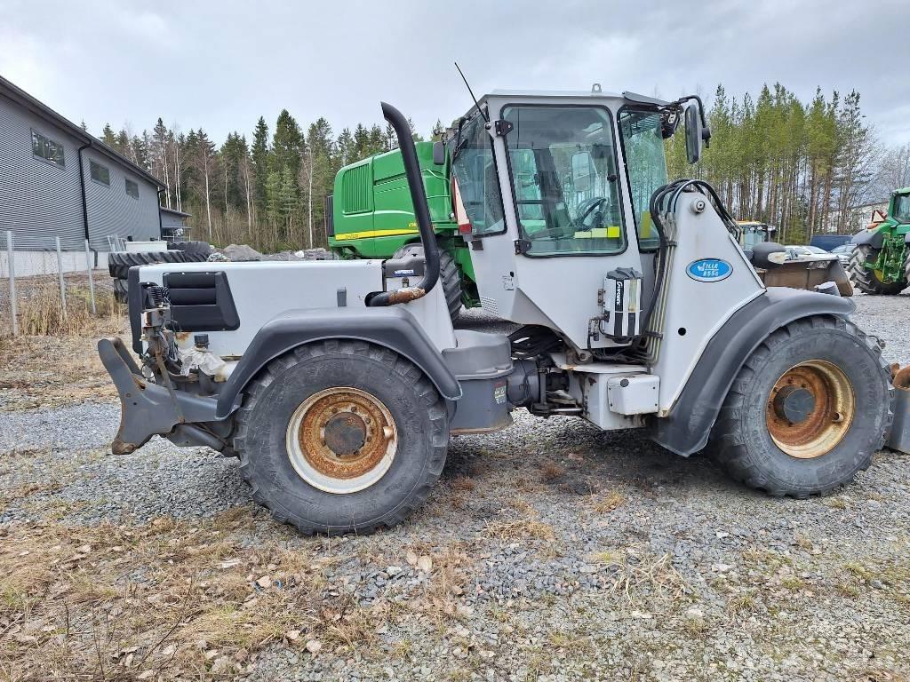 Wille 855c Коммунальные тракторы