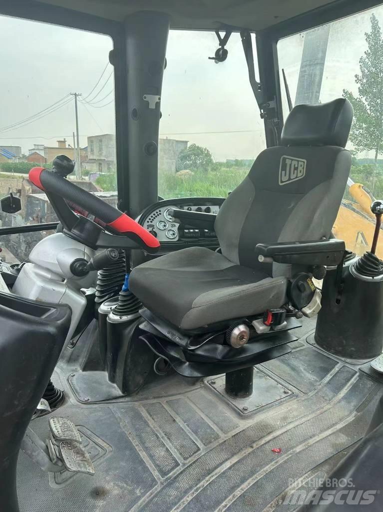 JCB 3 CX Экскаваторы-погрузчики