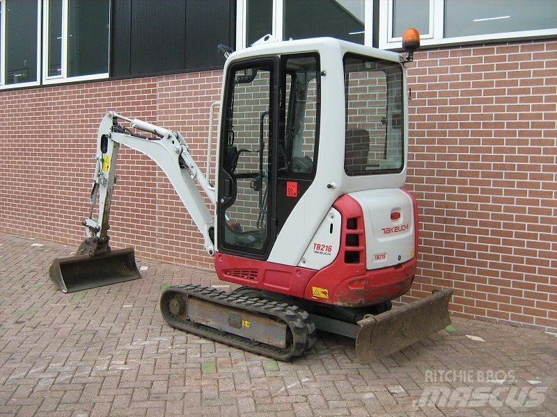 Takeuchi TB216 Мини-экскаваторы