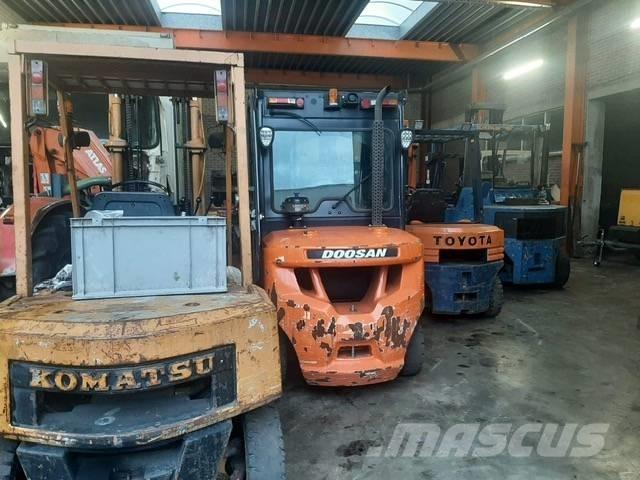 Doosan D 35 C-7 Дизельные погрузчики
